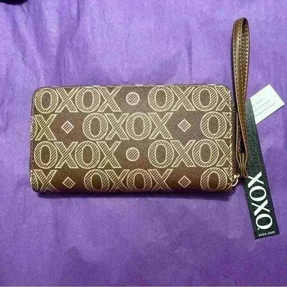 XOXO Wristlet Wallet - Your choice all three NWT - Picture 12 of 14